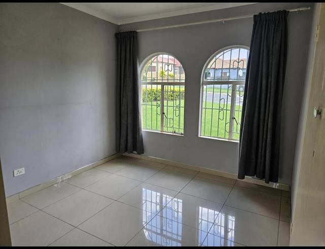 3 BEDROOM HOUSE FOR SALE IN ZAKARIYYA PARK